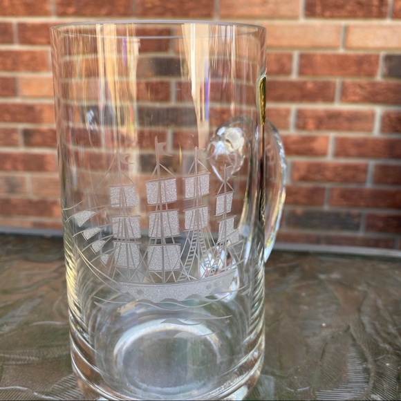 Lausitzer Glas Crystal Etched Sailboat Glass - Picture 8 of 9